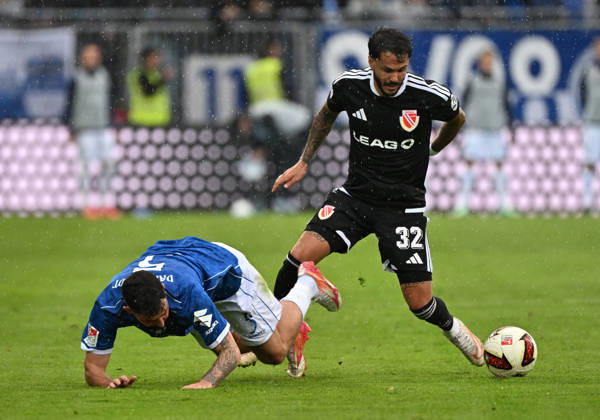 10.10.2026, xjhx, Fussball 2.Bundesliga, SV Darmstadt 98 - Energie Cottbus v.l. Marco Richter (SV Darmstadt 98), Leonardo Bittencourt (Energie Cottbus) (DFL DFB REGULATIONS PROHIBIT ANY USE OF PHOTOGRAPHS as IMAGE SEQUENCES and or QUASI-VIDEO) Darmstadt