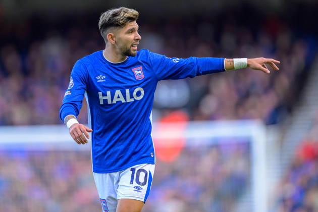 IPSWICH, ENGLAND OCTOBER 10 - Julio Enciso of Ipswich Town during the Premier League game between Ipswich Town and Fulham at Portman Road on October 10, 2026 in Ipswich, England. (Photo by Keeran Marquis Sports Press Photo) Copyright: xKeeranxMarquis SPPx Sportspressphoto_SPR251163