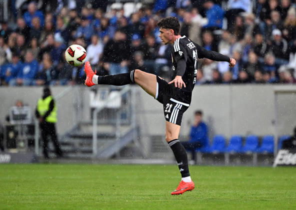 10.10.2026, xjhx, Fussball 2.Bundesliga, SV Darmstadt 98 - Energie Cottbus v.l. Luca Erlein (Energie Cottbus) (DFL DFB REGULATIONS PROHIBIT ANY USE OF PHOTOGRAPHS as IMAGE SEQUENCES and or QUASI-VIDEO) Darmstadt