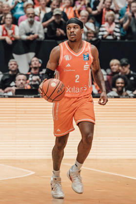 easyCredit Basketball Bundesliga, 5. Spieltag, Niners Chemnitz -Bayern München 10.10.2026 ab 16:00 Uhr Chemnitz, Chemnitz Arena Im Foto: 02 Stefan Smith easyCredit Basketball Bundesliga, 5. Spieltag, Niners Chemnitz - Bayern München Chemnitz Sachsen Deutschland Copyright: xEHLxMedia MichelxKöhlerx 20261010-Niners-Chemnitz-Bayern-M__nchen-122