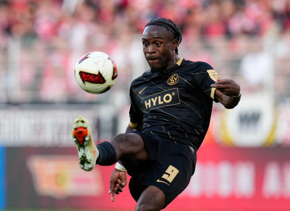 Noel Futkeu (SV Elversberg, 9) kontrolliert den Ball. GER, 1.FC Union Berlin vs SV Elversberg, 1. Bundesliga, 5. Spieltag, Saison 2026-27, Stadion An der Alten Foersterei, Berlin, 10.10.2026 DFL REGULATIONS PROHIBIT ANY USE OF PHOTOGRAPHS AS IMAGE SEQUENCES AND OR QUASI-VIDEO 1.FC Union Berlin vs SV Elversberg, 1. Bundesliga, 5. Spieltag, Saison 2026-27, 10.10.2026 Berlin Copyright: xEibner-Pressefoto ScottxColemanx EP_SCN