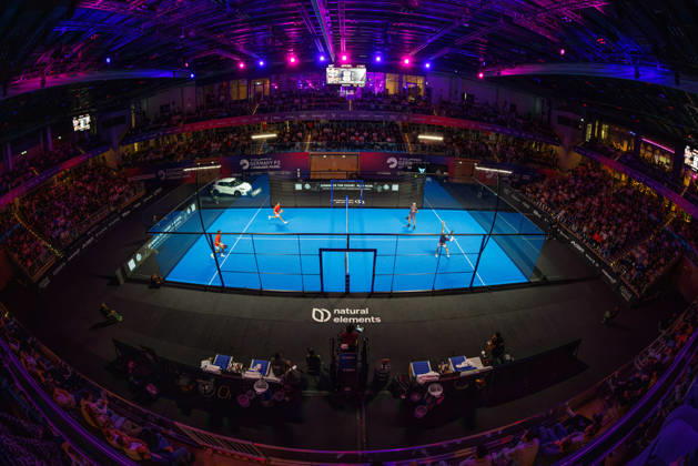 DÜSSELDORF, GERMANY - 10 OCTOBER 2026: Image shows overview of the CUPRA Germany Premier Padel P2 2026 Center Court in CASTELLO Düsseldorf during CUPRA Germany Premier Padel P2 2026 Day 7: Semifinals at CASTELLO Düsseldorf on 10 10 2026 in Düsseldorf, Germany. Germany Copyright: xFröhlichxPascalx