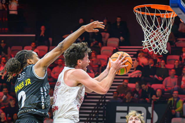 10.10.2026 - Basketball - Saison 2026 2027 - 2. Bundesliga Pro-A - 4. Spieltag: Nürnberg Falcons Basketball Club NBC - Kreisbau Kirchheim Knights - AlSch - xalxscx - Corey Jr Hines (2, Kreisbau Kirchheim Knights ) Nate Heise (33, Nürnberg Falcons BC NBC )