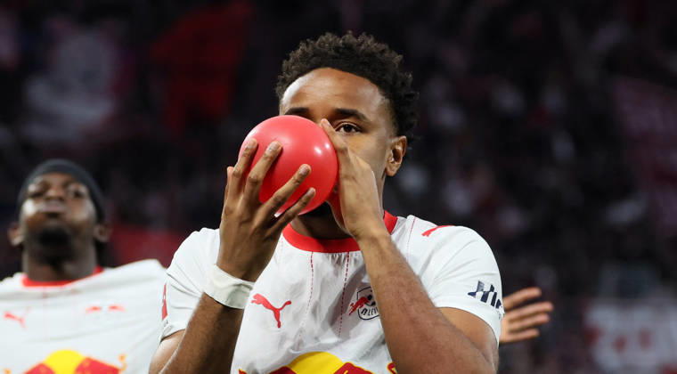 RB Leipzig - Frankfurt Bundesliga Leipzig, 10.10.2026, Red Bull Arena, Fußball, 1.Bundesliga, 5.Spieltag , RB Leipzig vs. SG Eintracht Frankfurt , Im Bild: Tor für RB Leipzig. Christopher Nkunku ( 28, RBL) trifft zum 1:0 und jubelt. , Nur zur redaktionellen Nutzung. Only editorial use. , DFL DFB regulations prohibit any use of photographs as image sequences and or quasi-video. ,