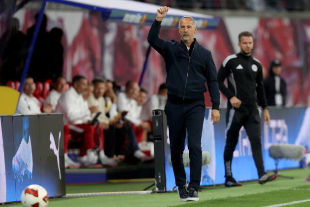 10.10.2026, xtgx, Fussball 1.Bundesliga, RB Leipzig - Eintracht Frankfurt v.l. Trainer Adolf Adi Hütter (Eintracht Frankfurt) (DFL DFB REGULATIONS PROHIBIT ANY USE OF PHOTOGRAPHS as IMAGE SEQUENCES and or QUASI-VIDEO) Leipzig