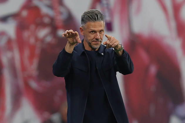 10.10.2026, xtgx, Fussball 1.Bundesliga, RB Leipzig - Eintracht Frankfurt v.l. Trainer Coach Martin Demichelis (RB Leipzig) (DFL DFB REGULATIONS PROHIBIT ANY USE OF PHOTOGRAPHS as IMAGE SEQUENCES and or QUASI-VIDEO) Leipzig