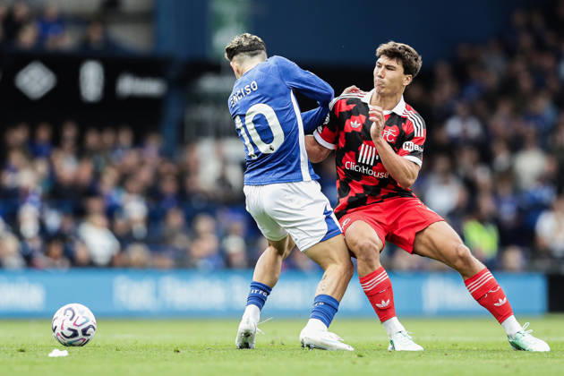 10th October 2026; Portman Road, Ipswich, Suffolk, England; Premier League Football, Ipswich Town versus Fulham; Gonzalo Garcia of Fulham and Julio Enciso of Ipswich Town compete for the ball AndyxSkinner