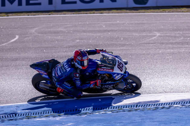 October 10, 2026, Cascais, Lisboa, Portugal: ESTORIL, PORTUGAL - OCTOBER 10: Twan Smits of Netherlands and Motoxracing WorldSBK Team competes during Race 1 during day two of the World Superbikes Estoril Round at Circuito Estoril on October 10, 2026 in Estoril, Portugal. Cascais Portugal - ZUMAl192 20261010_zsp_l192_130 Copyright: xMiguelxLemosx
