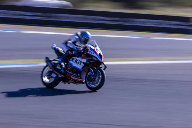 October 10, 2026, Cascais, Lisboa, Portugal: ESTORIL, PORTUGAL - OCTOBER 10: Miguel Oliveira of Portugal and Rokit BMW Motored WorldSBK Team competes during Race 1 during day two of the World Superbikes Estoril Round at Circuito Estoril on October 10, 2026 in Estoril, Portugal. Cascais Portugal - ZUMAl192 20261010_zsp_l192_133 Copyright: xMiguelxLemosx