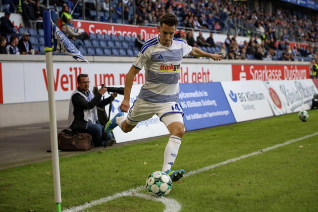10.10.2026, GER, Fussball, Herren, 3. Liga, Saison 2026 2027, MSV Duisburg - TSG Hoffenheim II Conor Noß (Duisburg) in Aktion am Ball, Einzelaktion Duisburg schauinsland-reisen-Arena Nordrhein-Westfalen Deutschland Copyright: xAdrianxSchlüterx