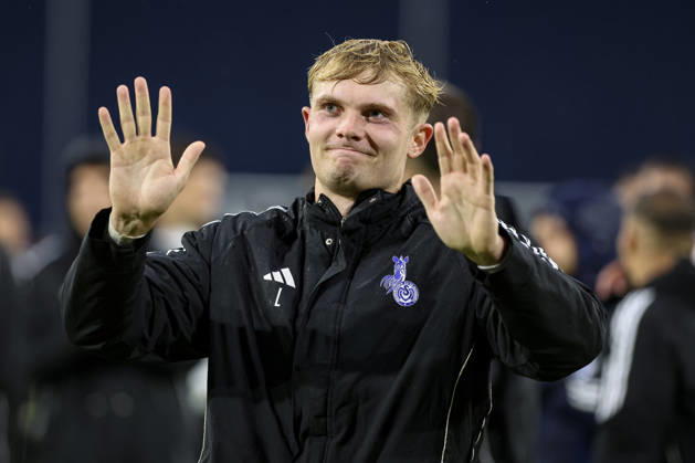 10.10.2026, GER, Fussball, Herren, 3. Liga, Saison 2026 2027, MSV Duisburg - TSG Hoffenheim II Peter Remmert (Duisburg) Schlussjubel, jubelt nach dem Sieg Duisburg schauinsland-reisen-Arena Nordrhein-Westfalen Deutschland Copyright: xAdrianxSchlüterx