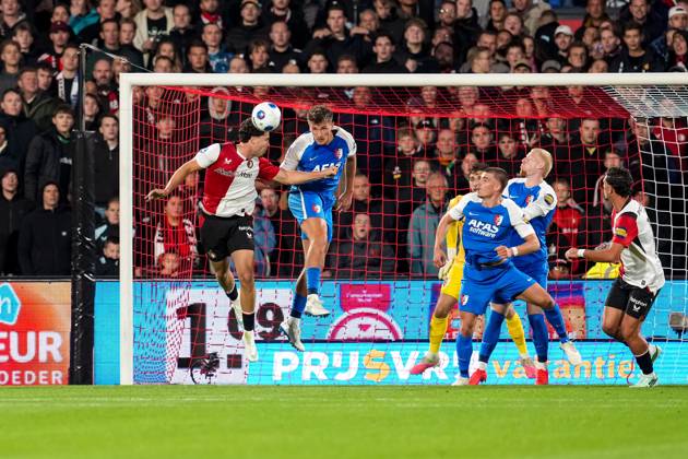 ROTTERDAM , 10-10-2026 , Stadion Feijenoord (De Kuip) , season 2026 2027 , Dutch Eredivisie football , match between Feyenoord and AZ , Picture shows AZ player Mateo Chavez Feyenoord - AZ  x208118925x Copyright: