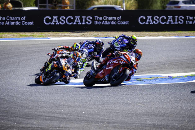 October 10, 2026, Cascais, Lisbon, Portugal: Riders in action during the Race 1 of the FIM Superbike World Championship, WM, Weltmeisterschaft at Circuito Estoril on October 10, 2026 in Cascais, Portugal. Cascais Portugal - ZUMAr200 20261010_zsp_r200_046 Copyright: xNunoxReisinhox