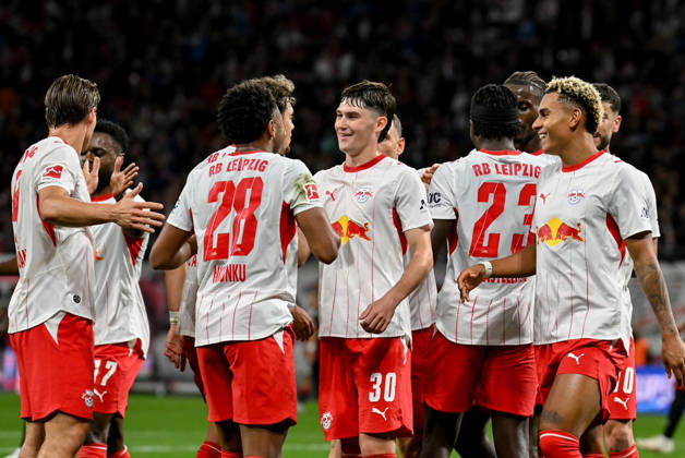 Fußball I Herren I Saison 2026-2027 I Bundesliga I 5. Spieltag I RB Leipzig - Eintracht Frankfurt I 10.10.2026 Torjubel RB Leipzig nach dem 4:0 kurz vor der Pause Leipzig Red Bull Arena Sachsen Deutschland Copyright: xLobeca InesxHähnelx