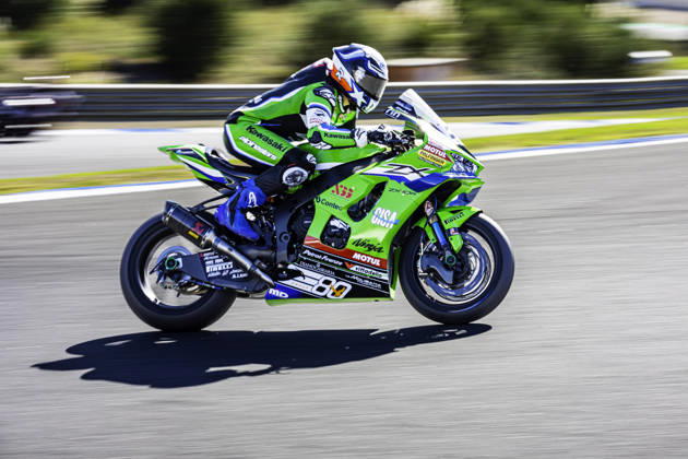 October 10, 2026, Cascais, Lisbon, Portugal: Garrett Gerloff of Kawasaki WorldSBK Team in action during the Race 1 of the FIM Superbike World Championship, WM, Weltmeisterschaft at Circuito Estoril on October 10, 2026 in Cascais, Portugal. Cascais Portugal - ZUMAr200 20261010_zsp_r200_048 Copyright: xNunoxReisinhox