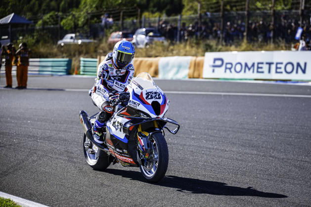 October 10, 2026, Cascais, Lisbon, Portugal: Miguel Oliveira of Rokit BMW Motorrad WorldSBK Team in action during the Race 1 of the FIM Superbike World Championship, WM, Weltmeisterschaft at Circuito Estoril on October 10, 2026 in Cascais, Portugal. Cascais Portugal - ZUMAr200 20261010_zsp_r200_064 Copyright: xNunoxReisinhox
