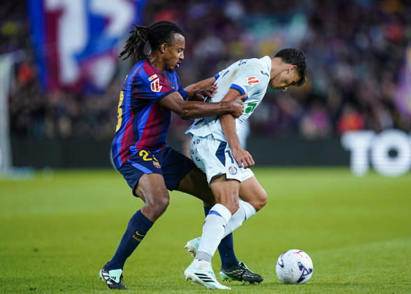 ESP: FC Barcelona, Barca - Getafe CF. La Liga EA Sports. Matchday 8. Jules Kounde of FC Barcelona and Ramon Terrats of Getafe CF during the La Liga EA Sports match between FC Barcelona and Getafe CF played at Spotify Camp Nou Stadium on 10 Oct 2026 in Barcelona, Spain. kpng Copyright: xSergioxRuizx xPRESSINPHOTOx PS_2627_BAR_GET_035