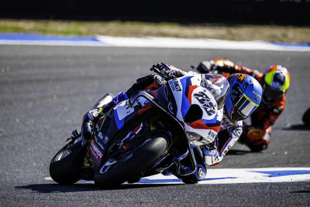 October 10, 2026, Cascais, Lisbon, Portugal: Miguel Oliveira of Rokit BMW Motorrad WorldSBK Team in action during the Race 1 of the FIM Superbike World Championship, WM, Weltmeisterschaft at Circuito Estoril on October 10, 2026 in Cascais, Portugal. Cascais Portugal - ZUMAr200 20261010_zsp_r200_077 Copyright: xNunoxReisinhox