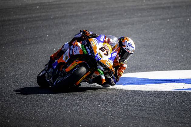 October 10, 2026, Cascais, Lisbon, Portugal: Alberto Surra of Motocorsa Racing in action during the Race 1 of the FIM Superbike World Championship, WM, Weltmeisterschaft at Circuito Estoril on October 10, 2026 in Cascais, Portugal. Cascais Portugal - ZUMAr200 20261010_zsp_r200_083 Copyright: xNunoxReisinhox