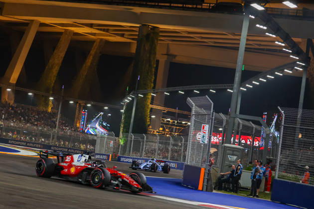 Formula 1 Singapore Grand Prix SINGAPORE - OCTOBER 10: Ferrari s driver Charles Leclerc (L) and Audi s driver Gabriel Bortoleto (R) during the Qualifying Session at the Formula One Grand Prix of Singapore, at the Marina Bay Street Circuit in Singapore, on October 10, 2026. Daniel Ceng Anadolu Singapore Singapore. Editorial use only. Please get in touch for any other usage.  Copyright: x2026xAnadoluxDanielxCengx