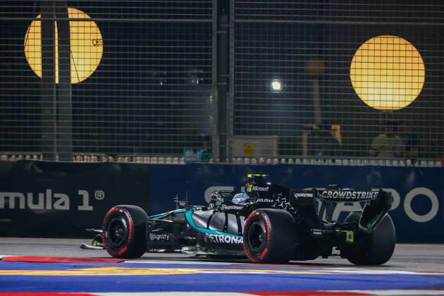 Formula 1 Singapore Grand Prix SINGAPORE - OCTOBER 10: Mercedes s driver Kimi Antonelli during the Qualifying Session at the Formula One Grand Prix of Singapore, at the Marina Bay Street Circuit in Singapore, on October 10, 2026. Daniel Ceng Anadolu Singapore Singapore. Editorial use only. Please get in touch for any other usage.  Copyright: x2026xAnadoluxDanielxCengx