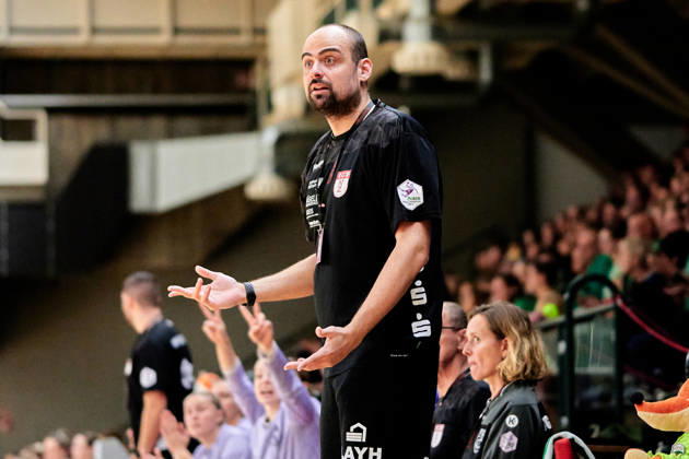 Manel Cirac (SG Nuertingen-Zizishausen, Trainer), GER, 2. Handball - Bundesliga Frauen, Fuechse Berlin vs. SG Nuertingen-Zizishausen, Saison 2026 27, 5. Spieltag, 10.10.2026 GER, 2. Handball - Bundesliga Frauen, Fuechse Berlin vs. SG Nuertingen-Zizishausen, Saison 2026 27, 5. Spieltag, 10.10.2026 Berlin