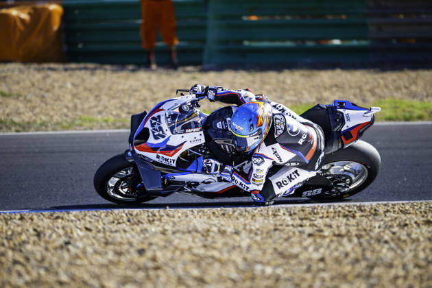 October 10, 2026, Cascais, Lisbon, Portugal: Miguel Oliveira of Rokit BMW Motorrad WorldSBK Team in action during the Race 1 of the FIM Superbike World Championship, WM, Weltmeisterschaft at Circuito Estoril on October 10, 2026 in Cascais, Portugal. Cascais Portugal - ZUMAr200 20261010_zsp_r200_090 Copyright: xNunoxReisinhox