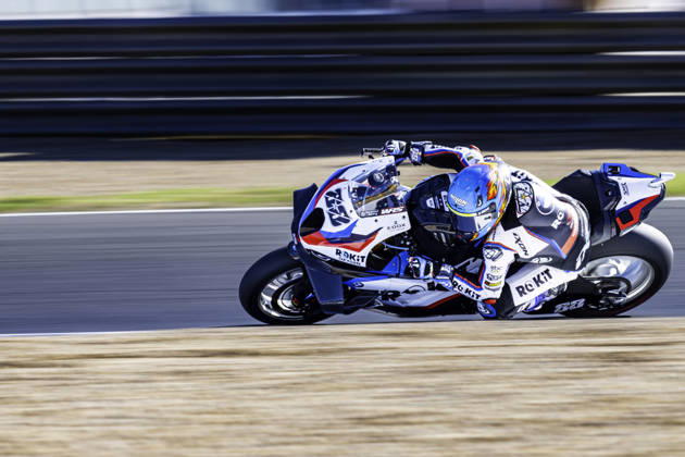 October 10, 2026, Cascais, Lisbon, Portugal: Miguel Oliveira of Rokit BMW Motorrad WorldSBK Team in action during the Race 1 of the FIM Superbike World Championship, WM, Weltmeisterschaft at Circuito Estoril on October 10, 2026 in Cascais, Portugal. Cascais Portugal - ZUMAr200 20261010_zsp_r200_096 Copyright: xNunoxReisinhox