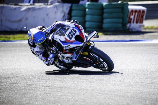 October 10, 2026, Cascais, Lisbon, Portugal: Miguel Oliveira of Rokit BMW Motorrad WorldSBK Team in action during the Race 1 of the FIM Superbike World Championship, WM, Weltmeisterschaft at Circuito Estoril on October 10, 2026 in Cascais, Portugal. Cascais Portugal - ZUMAr200 20261010_zsp_r200_105 Copyright: xNunoxReisinhox