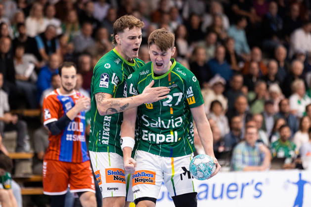 Victor KLOEVE (FRISCH AUF! Goeppingen, 07) und Oskar SUNNEFELDT (FRISCH AUF! Goeppingen, 27) Jubel, Freude, Leidenschaft, Erfolg, Emotion, Begeisterung, positive Emotionen GER, FRISCH AUF! Goeppingen vs. SG BBM Bietigheim, Handball, Bundesliga, OPEL HBL, 8. Spieltag, Spielzeit 2026 2027, 10.10.2026, GER, FRISCH AUF! Goeppingen vs. SG BBM Bietigheim, Handball, Bundesliga, OPEL HBL, 8. Spieltag, Spielzeit 2026 2027, 10.10.2026, Goeppingen Copyright: xEibnerxPressefoto OliverxSchmidtx EP_OST