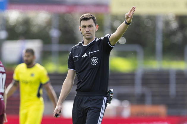 3. Liga, Fortuna Köln - 1. FC Saarbrücken; 10.10.2026 Schiedsrichter Felix Grund. 3. Liga, Fortuna Köln - 1. FC Saarbrücken, 8. Spieltag, am 10.10.2026, Südstadion, Köln. DFB regulations prohibit any use of photographs as image sequences and or quasi-video Copyright: xBEAUTIFULxSPORTS Meuselx