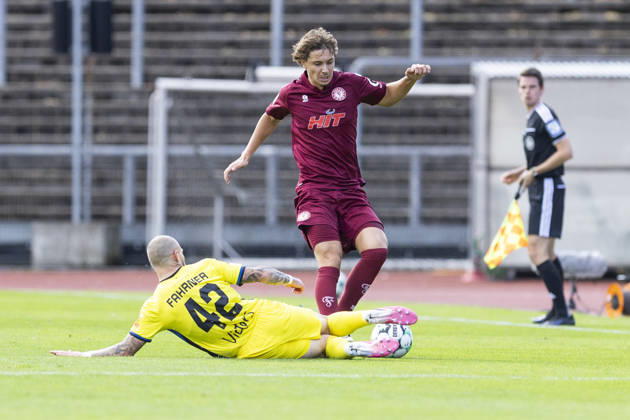 3. Liga, Fortuna Köln - 1. FC Saarbrücken; 10.10.2026 Philip Fahrner (1. FC Saarbrücken, 42), Maximilian Fischer (Fortuna Köln, 3). 3. Liga, Fortuna Köln - 1. FC Saarbrücken, 8. Spieltag, am 10.10.2026, Südstadion, Köln. DFB regulations prohibit any use of photographs as image sequences and or quasi-video Copyright: xBEAUTIFULxSPORTS Meuselx
