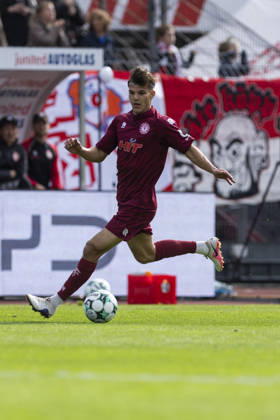 3. Liga, Fortuna Köln - 1. FC Saarbrücken; 10.10.2026 Nico Thier (Fortuna Köln, 7). 3. Liga, Fortuna Köln - 1. FC Saarbrücken, 8. Spieltag, am 10.10.2026, Südstadion, Köln. DFB regulations prohibit any use of photographs as image sequences and or quasi-video Copyright: xBEAUTIFULxSPORTS Meuselx