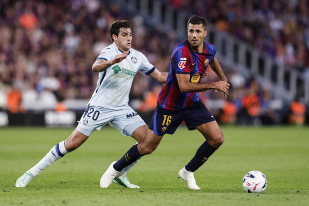 October 10, 2026, Barcelona, Barcelona, Spain: Rodri of FC Barcelona, Barca and Ivan Azon of Getafe CF in action during the Spanish league, LaLiga EA Sports, football match played between FC Barcelona and Getafe CF at Spotify Camp Nou stadium on October 10, 2026 in Barcelona, Spain. Barcelona Spain - ZUMAa181 20261010_zaa_a181_096 Copyright: xJavierxBorregox