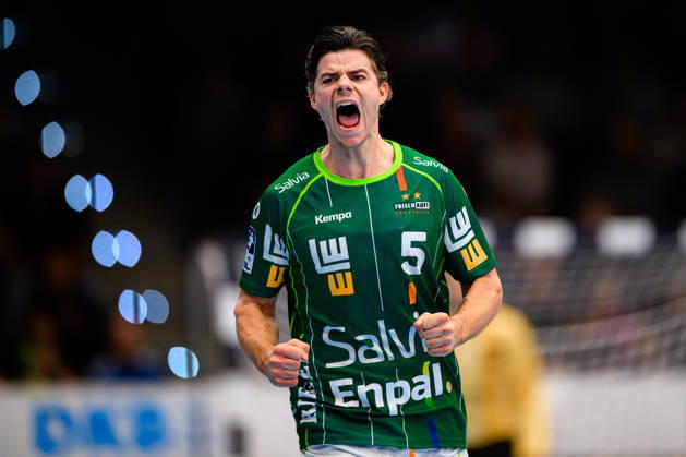 Goeppingen: HBL - 26 27 - Frisch Auf Goeppingen - SG BBM Bietigheim Rutger Ten Velde (Goeppingen) Jubel Freude Emotion Torjubel Torschuetze Torschütze Goeppingen EWS Arena Baden-Württemberg Deutschland