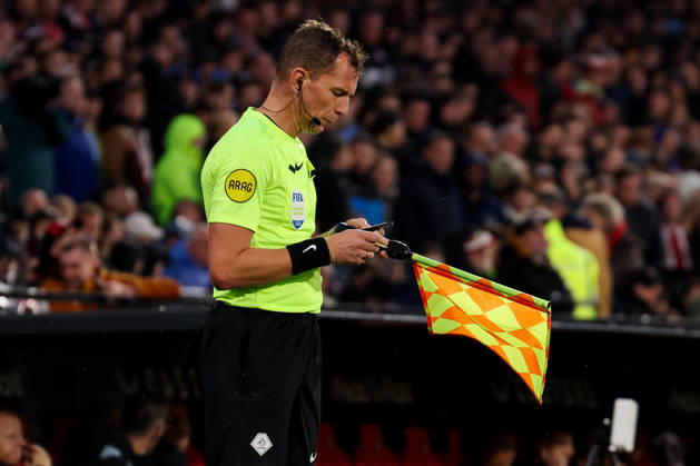 2026-10-10 Feyenoord v AZ Alkmaar - Dutch Eredivisie ROTTERDAM, NETHERLANDS - OCTOBER 10: Assistant referee Hessel Steegstra in action during the Dutch Eredivisie match between Feyenoord and AZ Alkmaar at Stadion Feijenoord on October 10, 2026 in Rotterdam, Netherlands. Rotterdam Stadion Feijenoord Netherlands Content not available for redistribution in The Netherlands directly or indirectly through any third parties. Copyright: xHansxvanxderxValkx