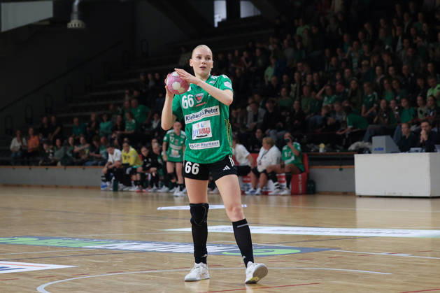 2026_10_10, Reinickendorfer Füchse Frauen-SG Nürtingen-Zizishausen, 5. Spieltag , 2. Bundesliga ,HBF,Handball, Sömmeringhalle Alissa Katarina Werle (Reinickendorfer Füchse Frauen, 66) beim Siebenmeter Berlin Berlin Germany