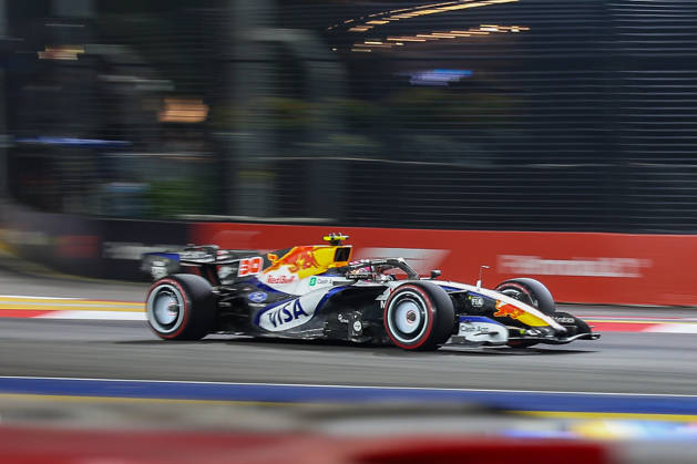 2026 Formula 1 Singapore Grand Prix SINGAPORE - OCTOBER 10: Racing Bulls s driver Liam Lawson during the Qualifying Session at the Formula One Grand Prix of Singapore, at the Marina Bay Street Circuit in Singapore, on October 10, 2026. Daniel Ceng Anadolu Singapore Singapore. Editorial use only. Please get in touch for any other usage.  Copyright: x2026xAnadoluxDanielxCengx