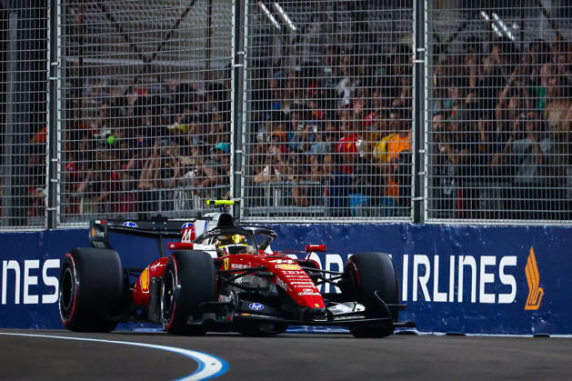 2026 Formula 1 Singapore Grand Prix SINGAPORE - OCT 10: Ferrari s driver Lewis Hamilton during the Qualifying Session at the Formula One Grand Prix of Singapore, at the Marina Bay Street Circuit in Singapore, on October 10, 2026. Daniel Ceng Anadolu Singapore Singapore. Editorial use only. Please get in touch for any other usage.  Copyright: x2026xAnadoluxDanielxCengx