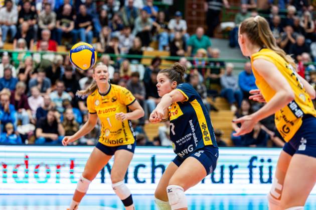 10.10.2026, GER, Volleyball, Dekra 1.Bl, Frauen, Saison 26 27, Haputrunde, VfB Suhl Lotto Thueringen - Skurios Volleys Borken Emma Sambale (VfB Suhl Lotto Thueringen) 98527 Suhl Sporthalle Wolfsgrube Thüringen Deutschland