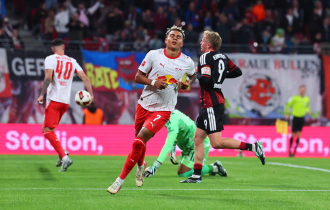 RB Leipzig - Frankfurt Bundesliga Leipzig, 10.10.2026, Red Bull Arena, Fussball, Bundesliga, Spieltag 5 , RB Leipzig vs. SG Eintracht Frankfurt , Tor für Leipzig zum5:0. Im Bild: Torschütze Antonio Nusa (7, RB Leipzig), Torjubel. ,