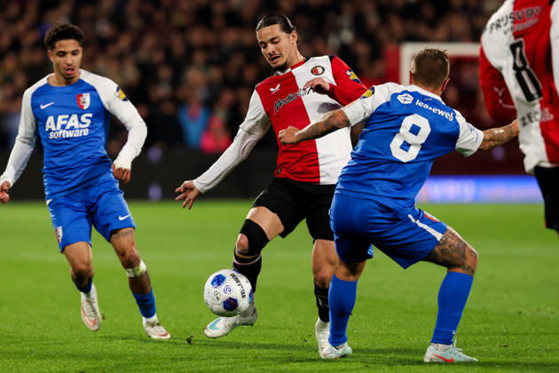 2026-10-10 Feyenoord v AZ Alkmaar - Dutch Eredivisie ROTTERDAM, NETHERLANDS - OCTOBER 10: Anis Hadj Moussa of Feyenoord is challenged by Jordy Clasie of AZ Alkmaar during the Dutch Eredivisie match between Feyenoord and AZ Alkmaar at Stadion Feijenoord on October 10, 2026 in Rotterdam, Netherlands. Rotterdam Stadion Feijenoord Netherlands Content not available for redistribution in The Netherlands directly or indirectly through any third parties. Copyright: xHansxvanxderxValkx