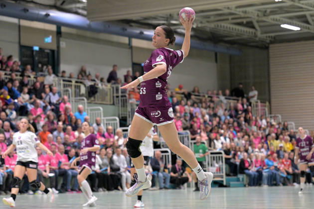 Santina Sabatnig (TusSies Metzingen, 18) beim Torwurf TusSies Metzingen vs. SCM Ramnicu Valcea, Handball, EHF, Europa Leauge Qualifikation Rueckspiel, Saison 2026 2027, 10.10.2026 TusSies Metzingen vs. SCM Ramnicu Valcea, Handball, EHF, Europa Leauge Qualifikation Rueckspiel, Saison 2026 2027, 10.10.2026 Metzingen Copyright: xEibner-Pressefotox EP_TBR
