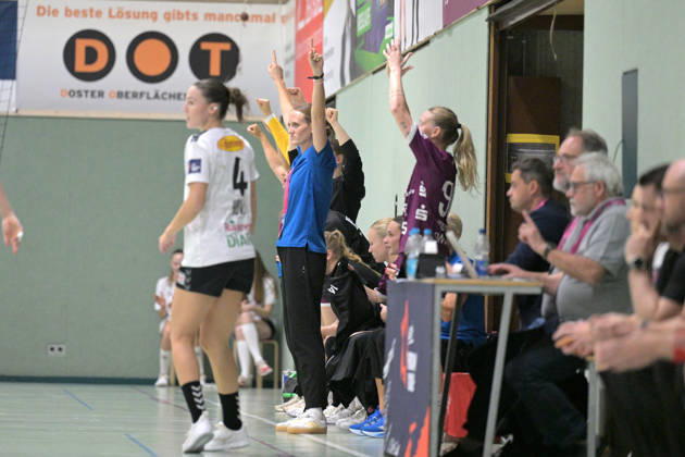 Miriam Hirsch (TusSies Metzingen, Trainerin) Jubelt nach dem Tor TusSies Metzingen vs. SCM Ramnicu Valcea, Handball, EHF, Europa Leauge Qualifikation Rueckspiel, Saison 2026 2027, 10.10.2026 TusSies Metzingen vs. SCM Ramnicu Valcea, Handball, EHF, Europa Leauge Qualifikation Rueckspiel, Saison 2026 2027, 10.10.2026 Metzingen Copyright: xEibner-Pressefotox EP_TBR