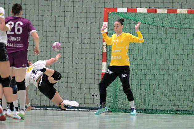Sara Suba (TusSies Metzingen, 77) im Tor gegen Maria Schmidt Lykkegaard (SCM Ramnicu Valcea, 18) TusSies Metzingen vs. SCM Ramnicu Valcea, Handball, EHF, Europa Leauge Qualifikation Rueckspiel, Saison 2026 2027, 10.10.2026 TusSies Metzingen vs. SCM Ramnicu Valcea, Handball, EHF, Europa Leauge Qualifikation Rueckspiel, Saison 2026 2027, 10.10.2026 Metzingen Copyright: xEibner-Pressefotox EP_TBR
