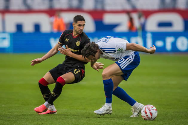 SuperSport HNL, round 09: HNK Hajduk Split v GNK Dinamo Zagreb Luka Ivanusec of GNK Dinamo Zagreb and Alberto del Moral of HNK Hajduk Split during the SuperSport HNL 2026. 2027. round 09 match between HNK Hajduk Split and GNK Dinamo Zagreb at Poljud Stadium in Split, Croatia on October 10, 2026.  ZvonimirxBarisin PIXSELL