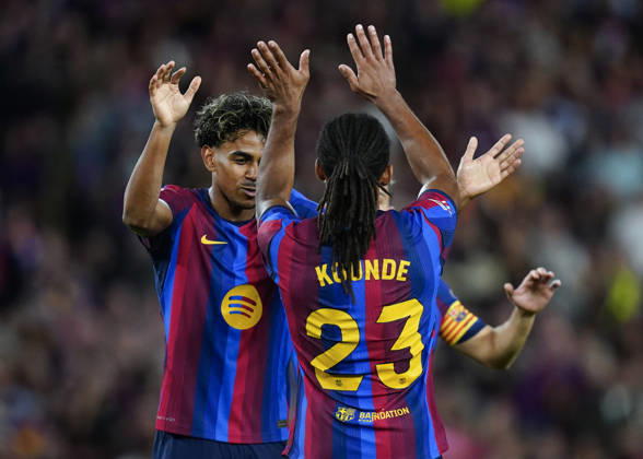 ESP: FC Barcelona, Barca - Getafe CF. La Liga EA Sports. Matchday 8. Jules Kounde of FC Barcelona celebrates the 3-0 with Lamine Yamal during the La Liga EA Sports match between FC Barcelona and Getafe CF played at Spotify Camp Nou Stadium on 10 Oct 2026 in Barcelona, Spain. kpng Copyright: xSergioxRuizx xPRESSINPHOTOx PS_2627_BAR_GET_053