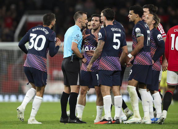 Liverpool v Manchester City, FA Premier League 10.10.26 Liverpool v Manchester City, FA Premier League Bradley Ormesher The Times Rodrigo Bentancur of Tottenham shown red card incident  Copyright: xBradleyxOrmesherx NINTCHDBPICT001114757890