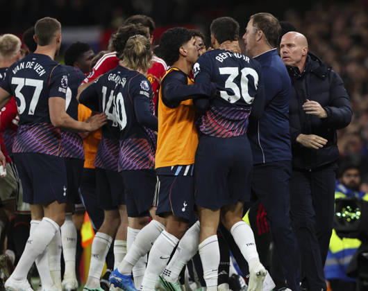 Liverpool v Manchester City, FA Premier League 10.10.26 Liverpool v Manchester City, FA Premier League Bradley Ormesher The Times Rodrigo Bentancur of Tottenham shown red card incident  Copyright: xBradleyxOrmesherx NINTCHDBPICT001114758279