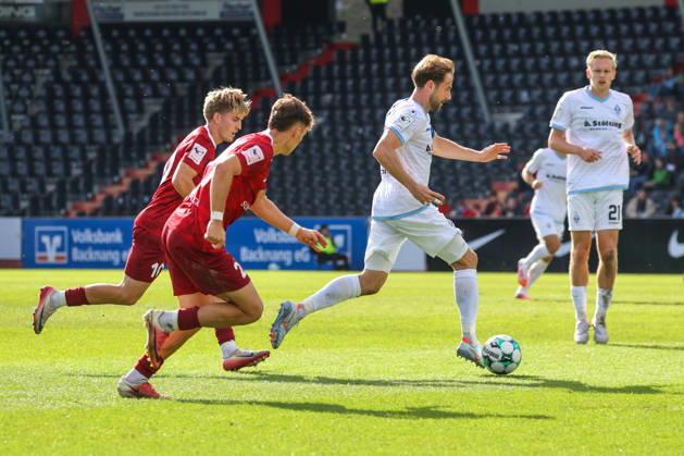 Lukas Klünter (SV Waldhof Mannheim, 24) am Ball Fussball: 3. Liga, 8. Spieltag, SG Sonnenhof Großaspach vs. SV Waldhof Mannheim am 10.10.2026 in Aspach-Großaspach (WIRmachenDRUCK Arena), Deutschland Aspach-Großaspach WIRmachenDRUCK Arena Deutschland Copyright: xFranzxReindelx